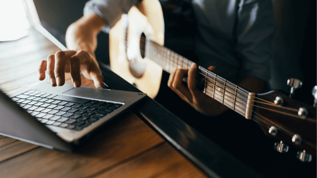 ¿Se puede aprender música online?